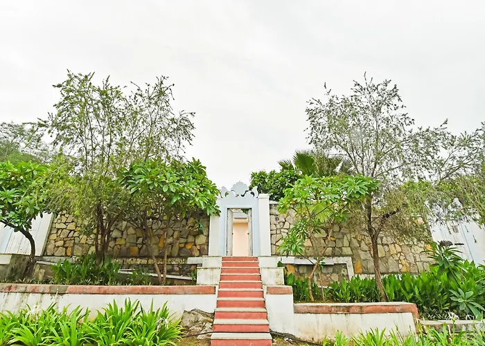 Dancenter Parijat Villas & Suites Udaipur